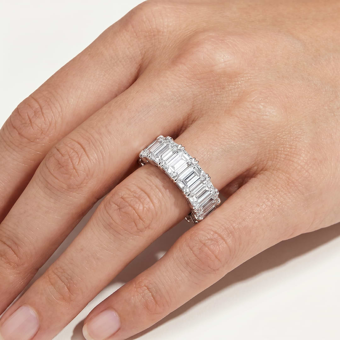 _lifestyle_image@SKU:A1173-NADE0200000PL #metal_platinum+origin_lab-grown+quality_ef-vs2+