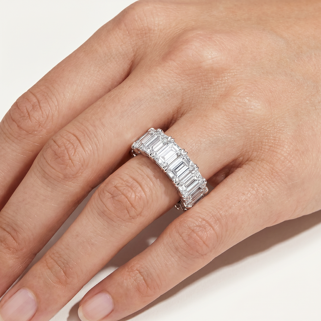 _lifestyle_image@SKU:A1173-NADE0200000PL #metal_platinum+origin_lab-grown+quality_ef-vs2+