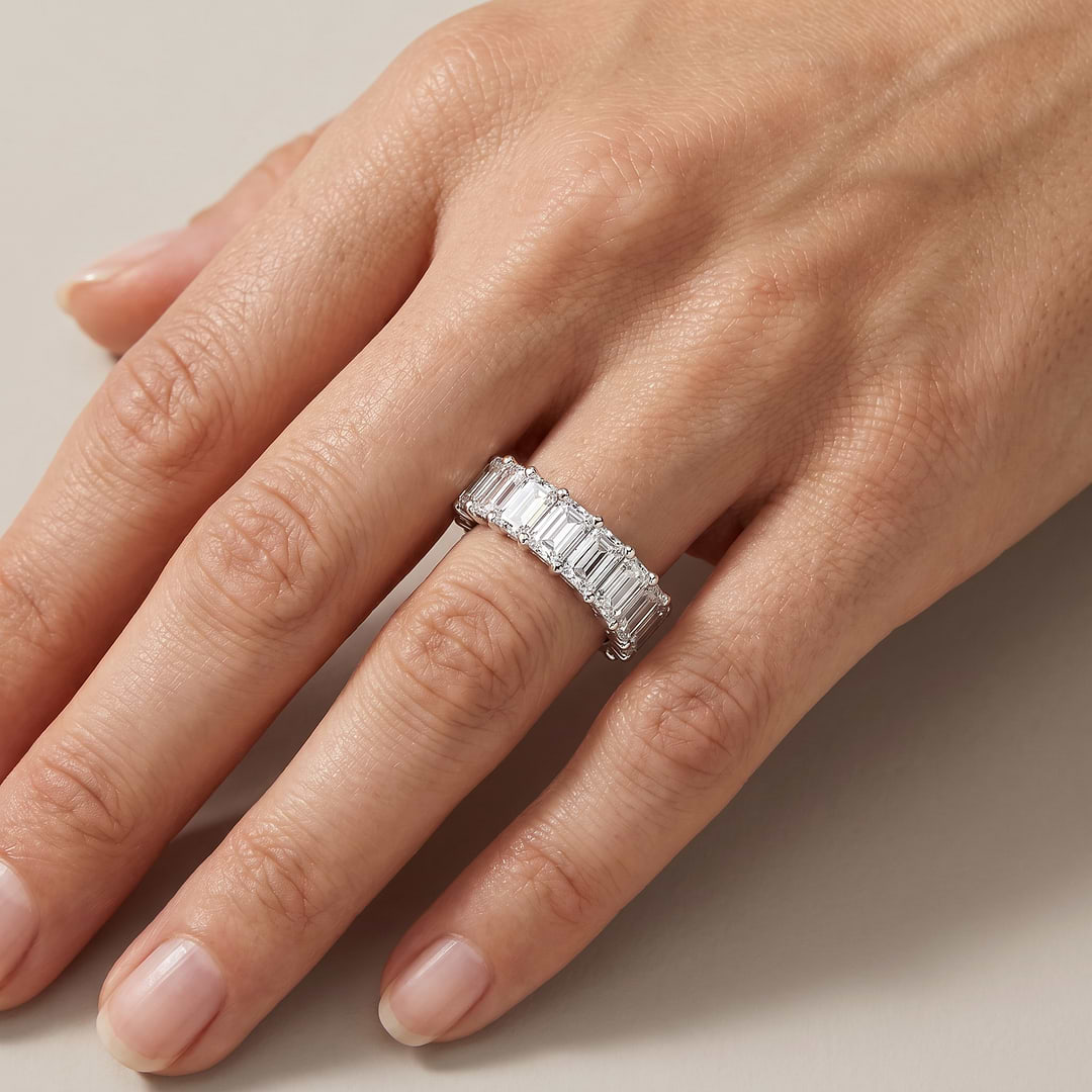 _lifestyle_image@SKU:T1731-NADE0414000PL #metal_platinum+origin_lab-grown+quality_ef-vs2+