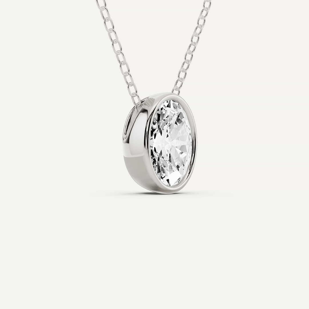 _roll_image@SKU:P2463-LADO01000004W #metal_10k-white-gold+origin_lab-grown+quality_g-si