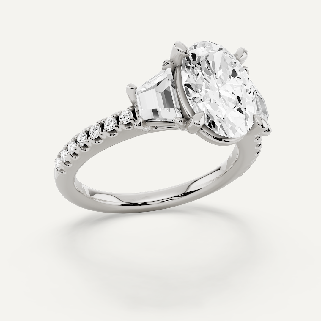 _roll_image@SKU:R1112-LADO0200000PL #metal_platinum+origin_lab-grown+quality_g-si
