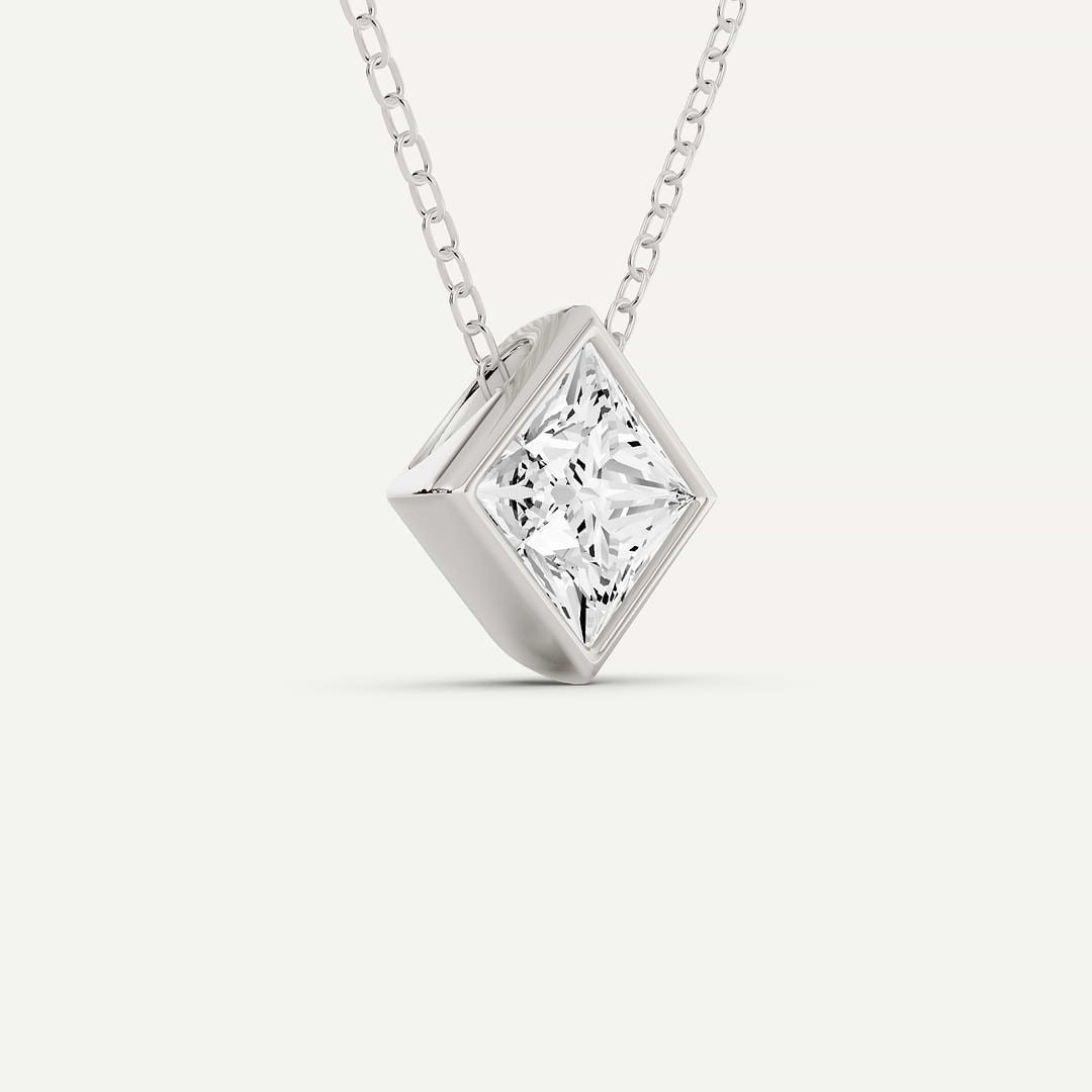 _roll_image@SKU:P2459-LADP01000004W #metal_10k-white-gold+origin_lab-grown+quality_g-si