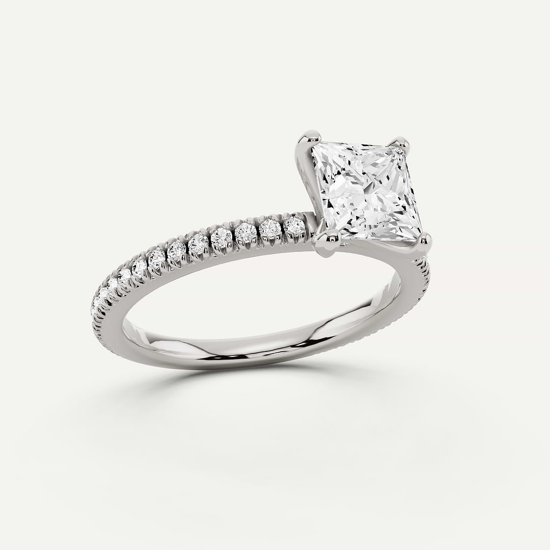 _roll_image@SKU:R1088-LADP0100000PL #metal_platinum+origin_lab-grown+quality_g-si