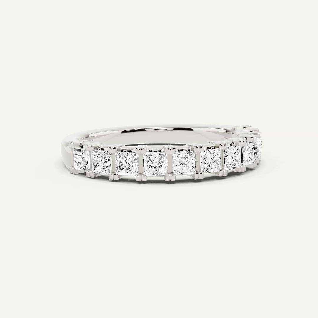 _roll_image@SKU:W3545-LADP01070004W #metal_10k-white-gold+origin_lab-grown+quality_g-si