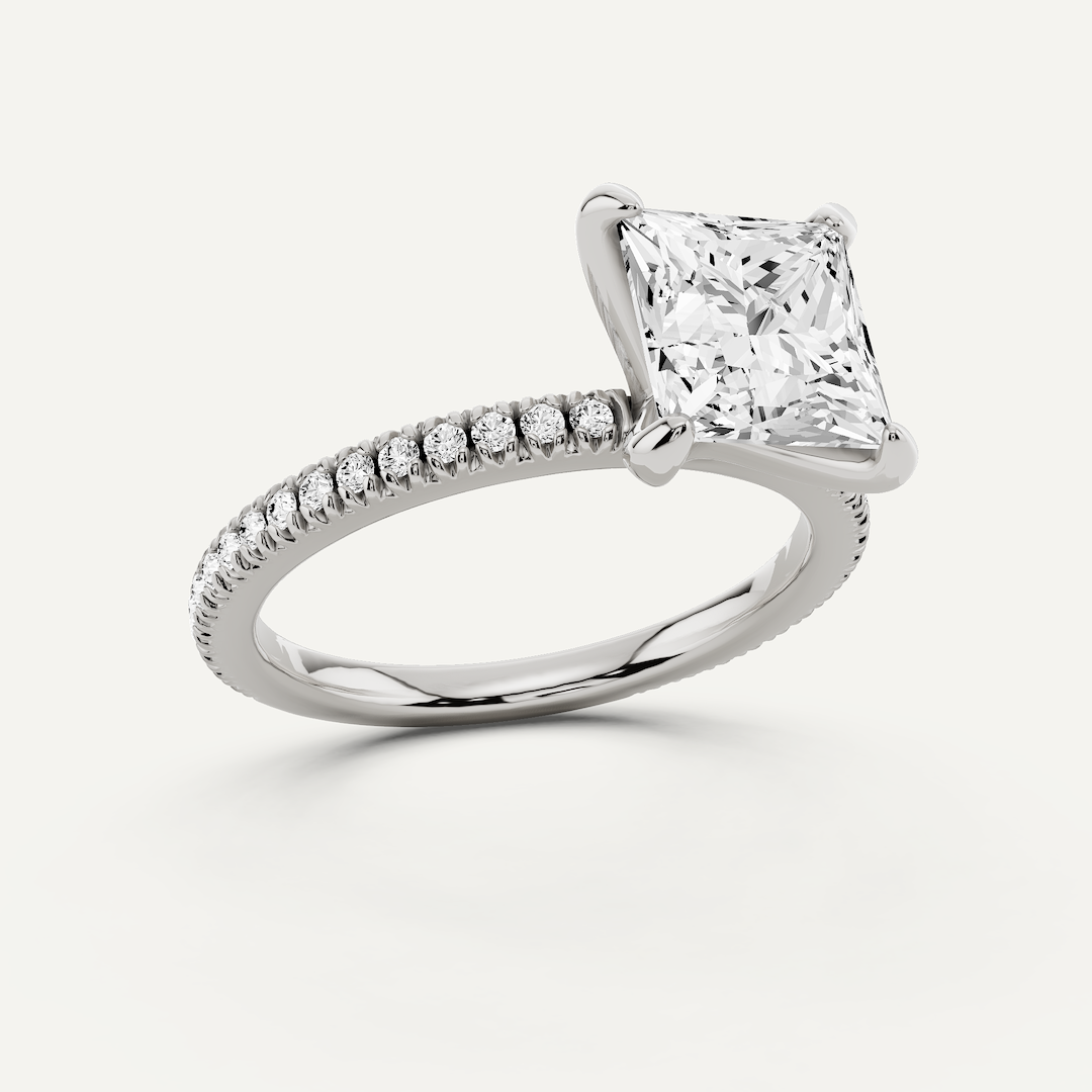 _roll_image@SKU:R1088-LADP0200000PL #metal_platinum+origin_lab-grown+quality_g-si