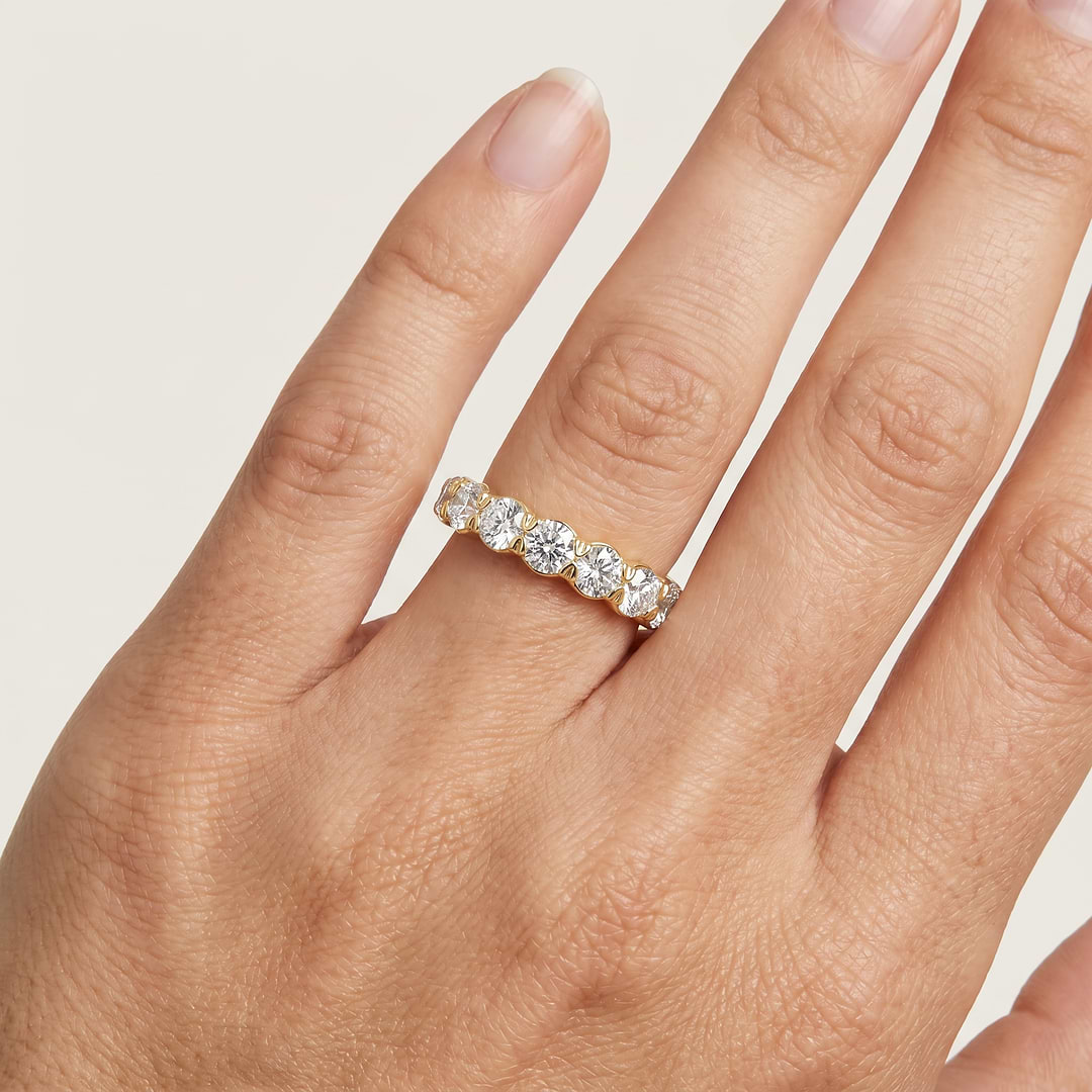 _lifestyle_image@SKU:A1173-NADR01000004Y #metal_14k-yellow-gold+origin_lab-grown+quality_ef-vs2+
