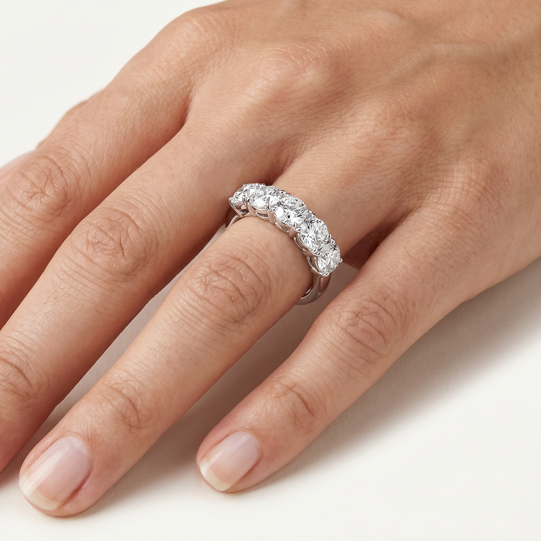 _roll_image@SKU:A7730-LADR03000004W #metal_14k-white-gold+origin_lab-grown+quality_g-si