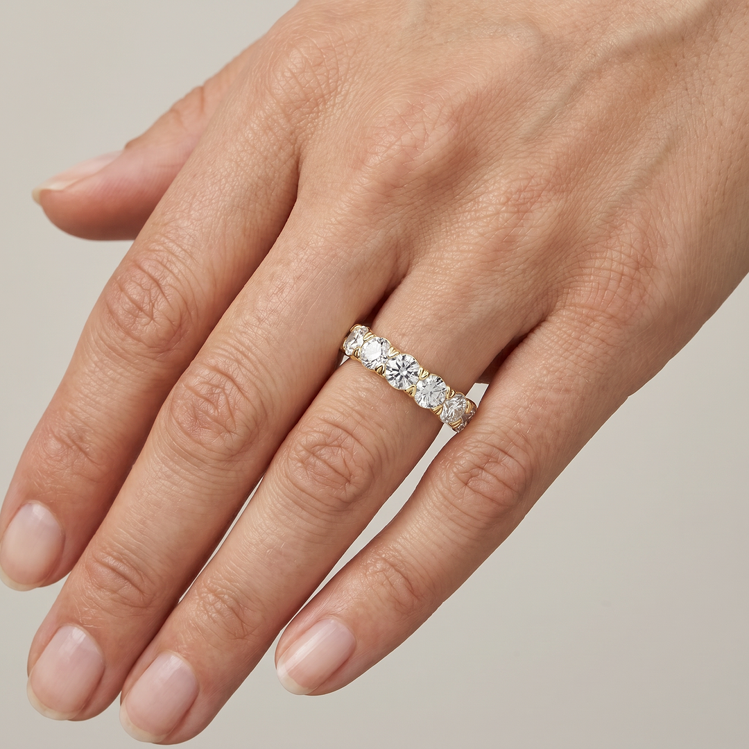 _lifestyle_image@SKU:A1173-NADR03000004Y #metal_14k-yellow-gold+origin_lab-grown+quality_ef-vs2+