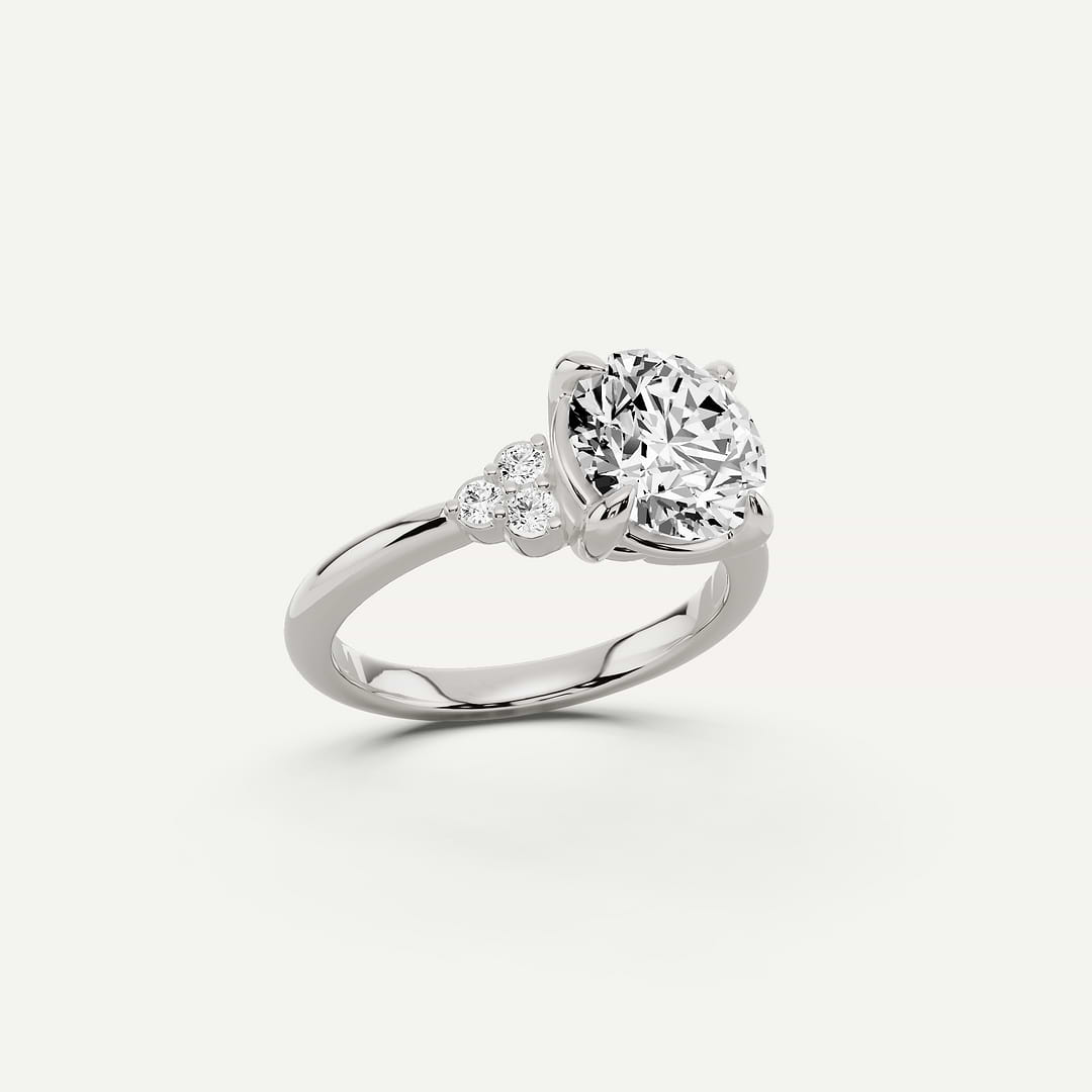 _roll_image@SKU:R0331-LADR0300000PL #metal_platinum+origin_lab-grown+quality_g-si