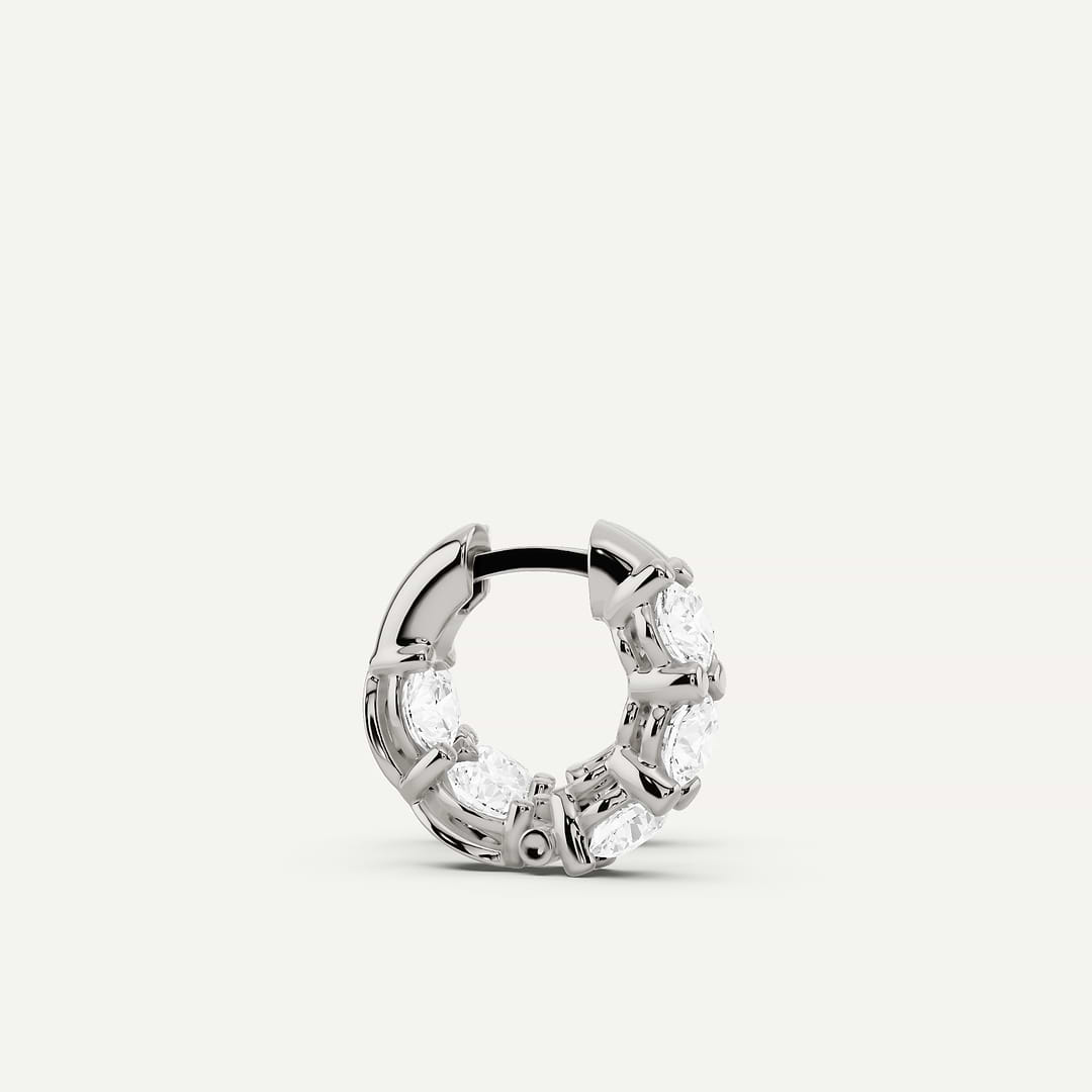 _roll_image@SKU:CL790-E74953300004W #metal_10k-white-gold+origin_lab-grown+quality_g-si