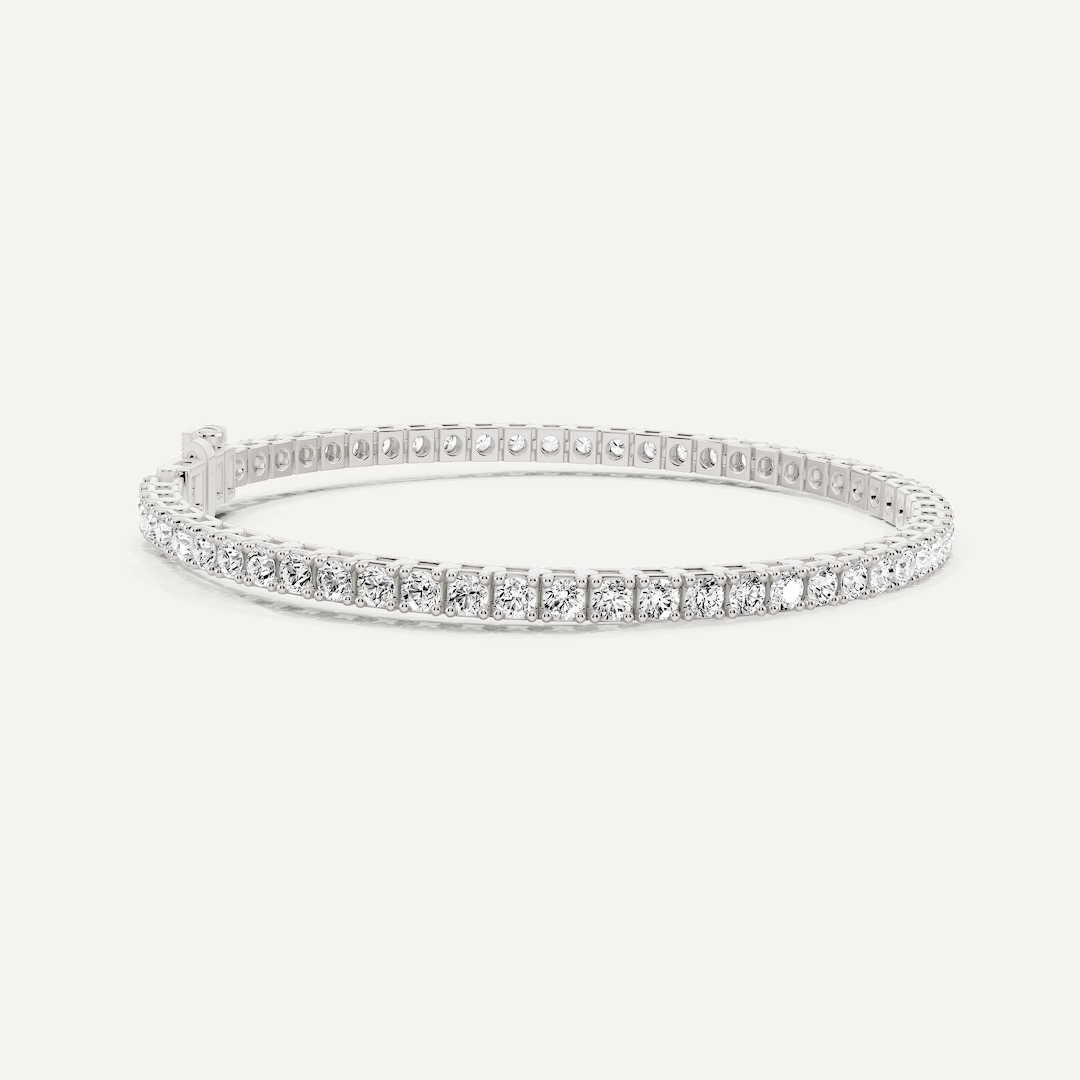 _roll_image@SKU:B290S-LADR05020004W #metal_14k-white-gold+origin_lab-grown+quality_g-si