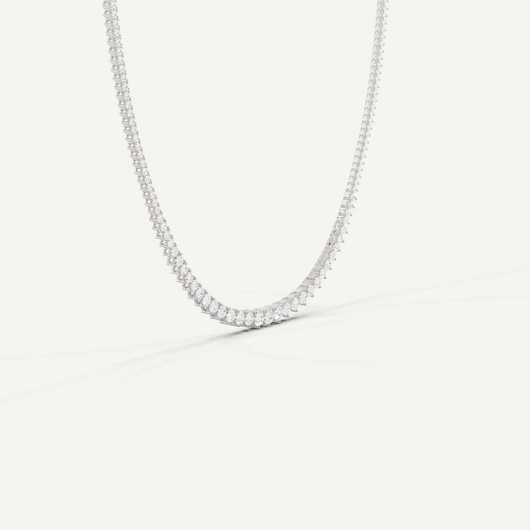 _roll_image@SKU:N2582-LADR07320004W #metal_10k-white-gold+origin_lab-grown+quality_g-si