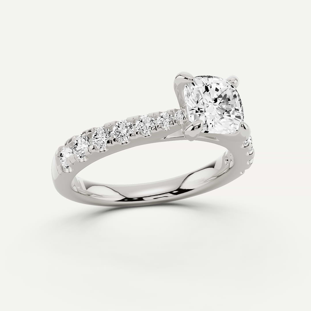 _roll_image@SKU:R7847-NADC0100000PL #metal_platinum+origin_lab-grown+quality_ef-vs2+
