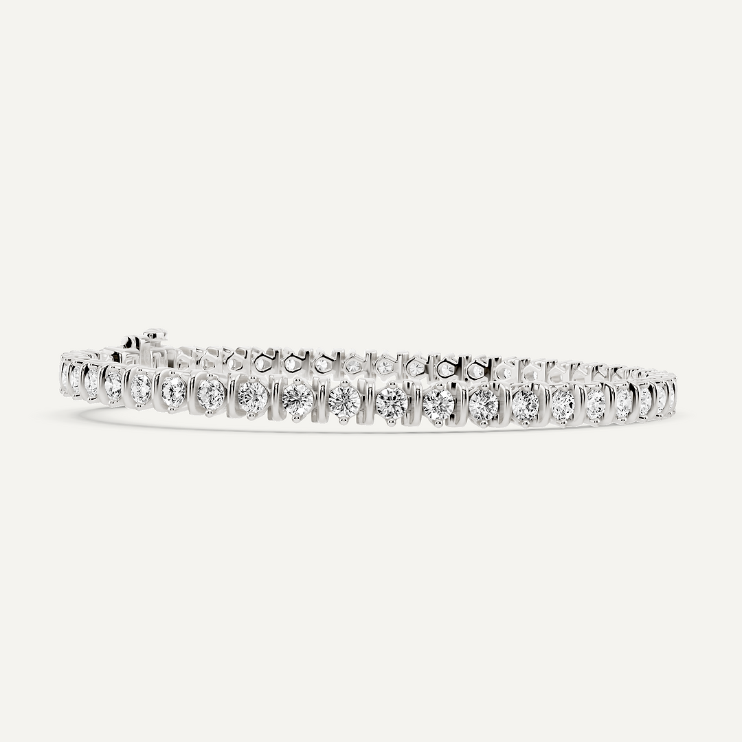 _roll_image@SKU:B9980-NADR03000004W #metal_10k-white-gold+origin_lab-grown+quality_ef-vs2+
