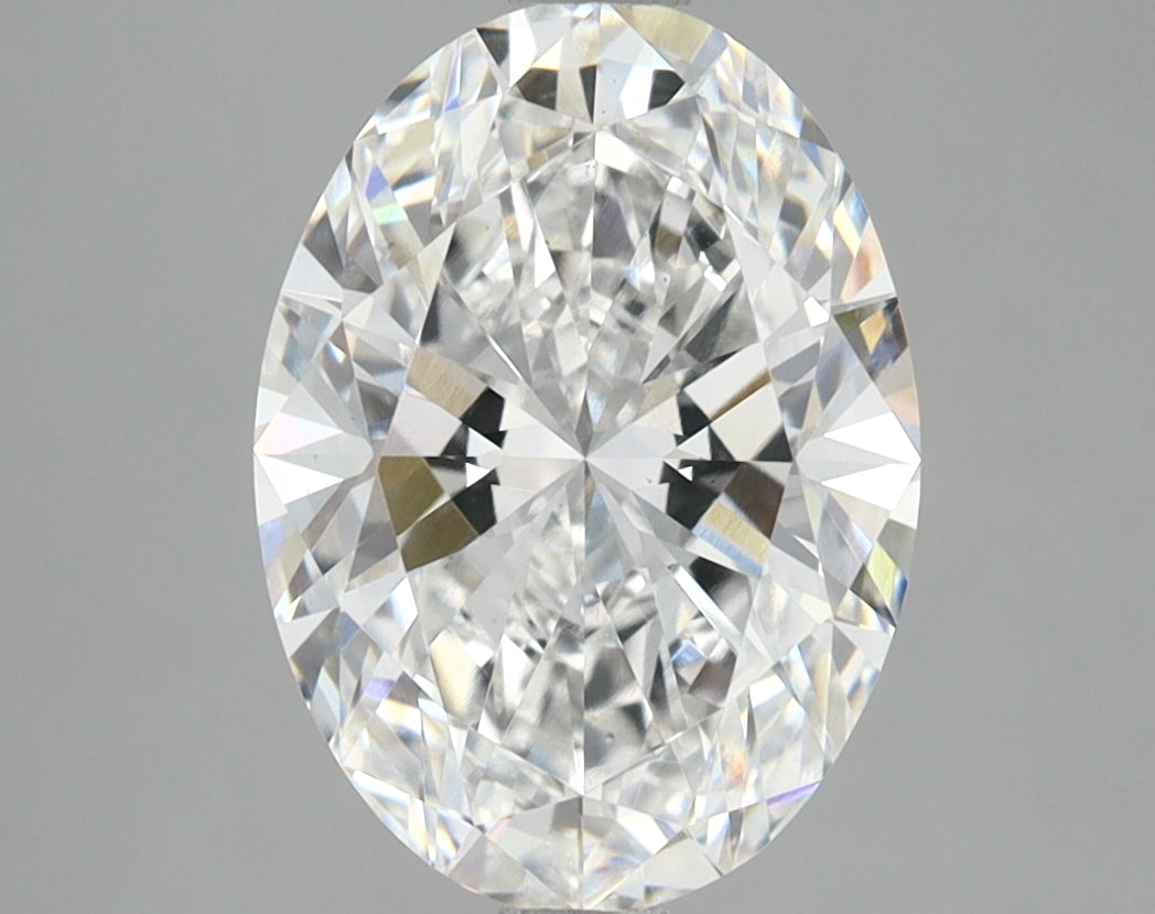 _roll_image@ #carat-weight_3+shape_oval+quality_ef-vs2