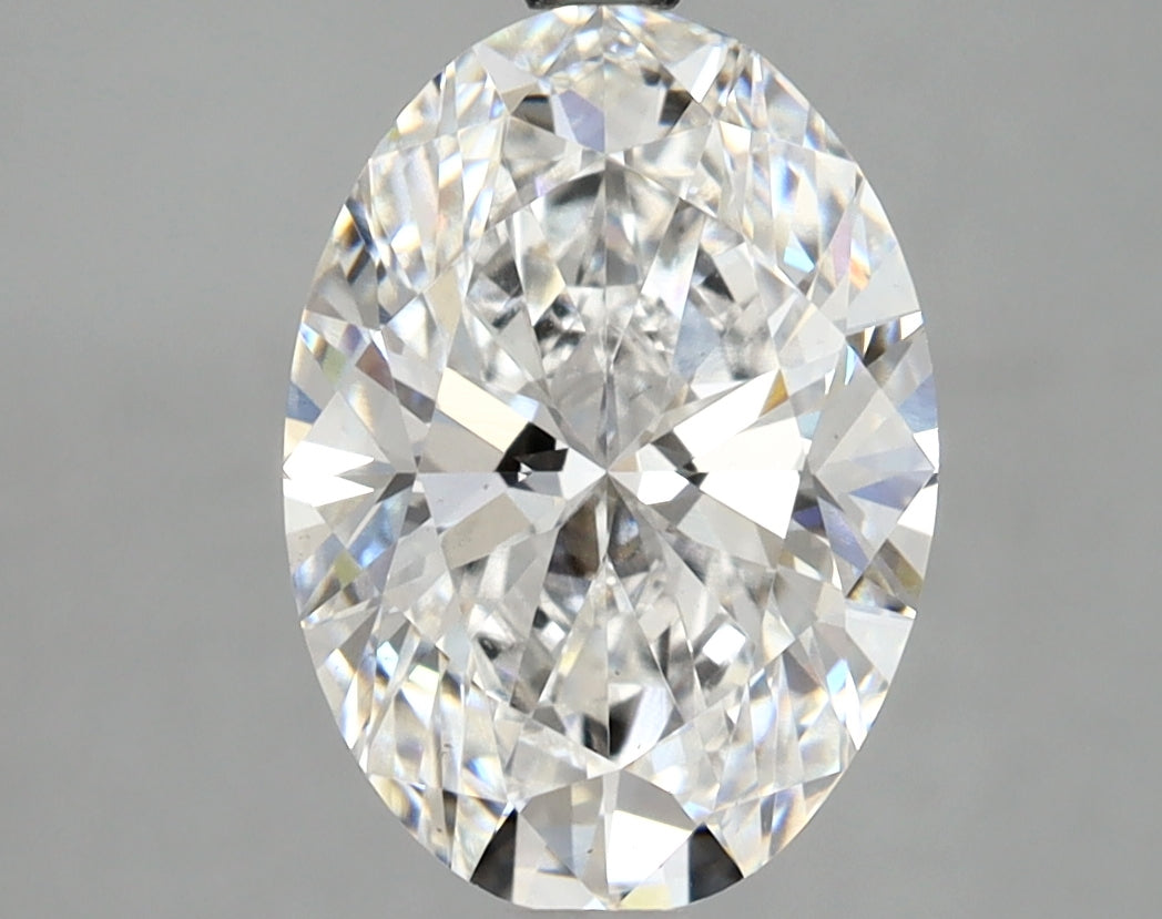 _roll_image@ #carat-weight_3+shape_oval+quality_ef-vs2