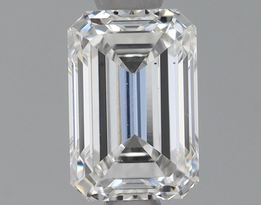 0.77 Carat Emerald Shaped Ideal Cut VS2 IGI Certified Lab Grown Diamond