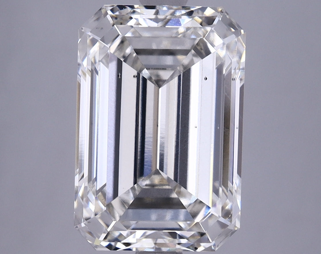 4.87 Carat Emerald Shaped Ideal Cut VS2 IGI Certified Lab Grown Diamond