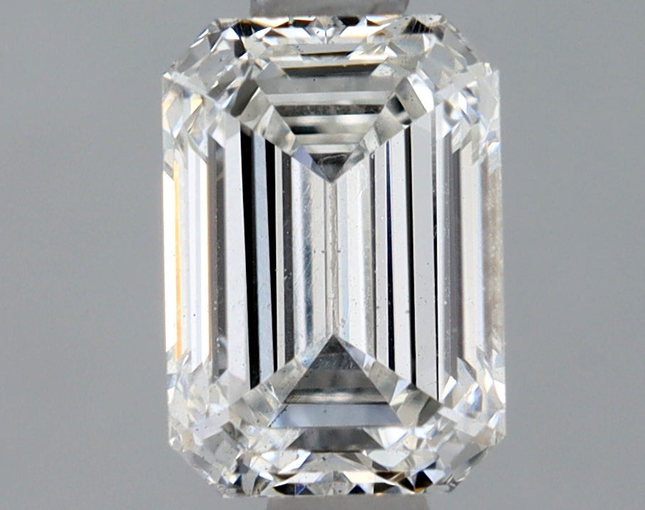 0.93 Carat Emerald Shaped Ideal Cut VS2 IGI Certified Lab Grown Diamond