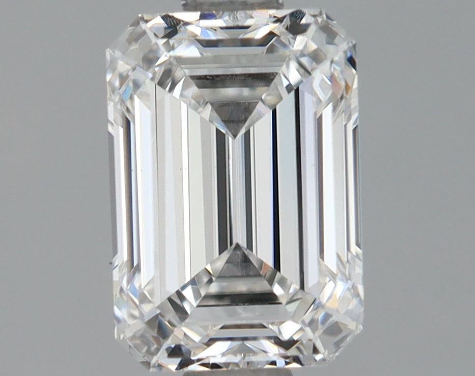 1.33 Carat Emerald Shaped Ideal Cut Vvs2 Igi Certified Lab Grown Diamond