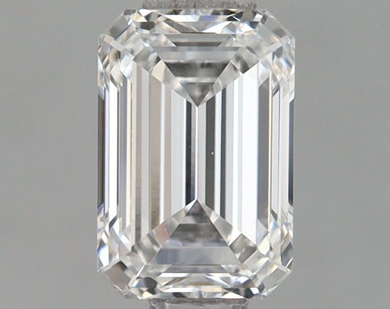 0.84 Carat Emerald Shaped Excellent Cut VVS2 IGI Certified Lab Grown Diamond