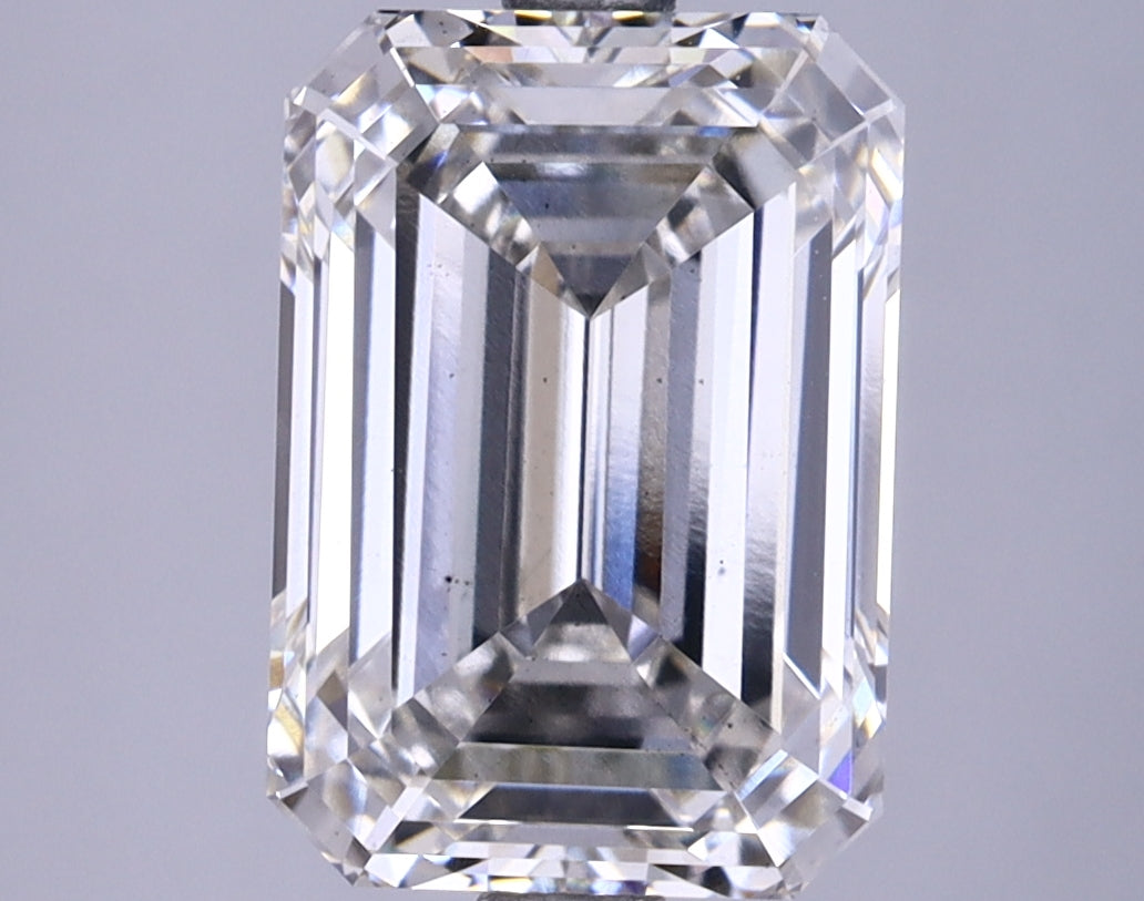 4.13 Carat Emerald Shaped Ideal Cut VS2 IGI Certified Lab Grown Diamond