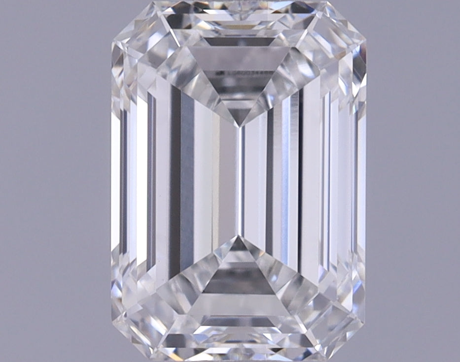 1.29 Carat Emerald Shaped Ideal Cut VS1 IGI Certified Lab Grown Diamond