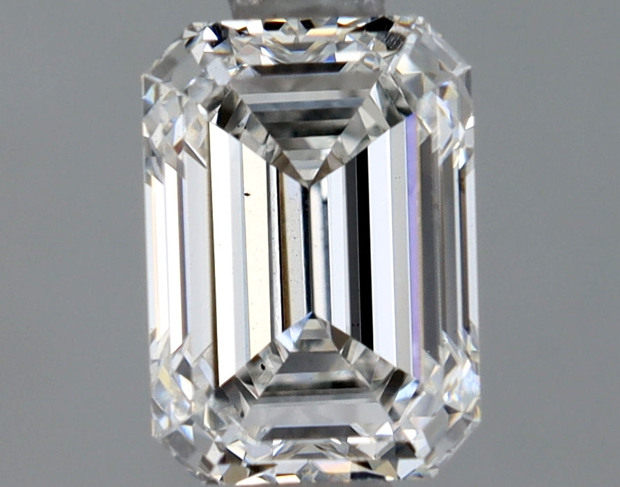 0.92 Carat Emerald Shaped Ideal Cut VS1 IGI Certified Lab Grown Diamond