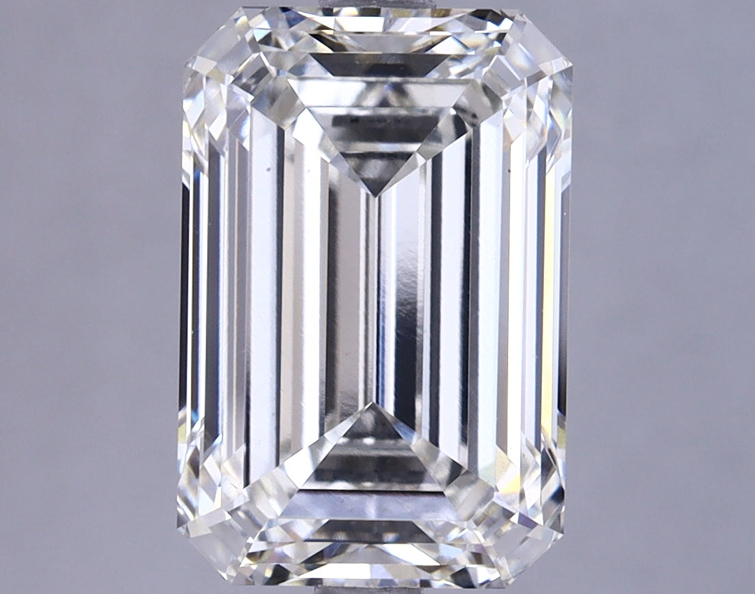 4.7 Carat Emerald Shaped Excellent Cut VS1 IGI Certified Lab Grown Diamond