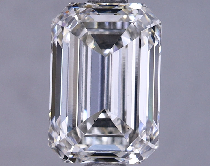 1.77 Carat Emerald Shaped Ideal Cut Vs1 Igi Certified Lab Grown Diamond