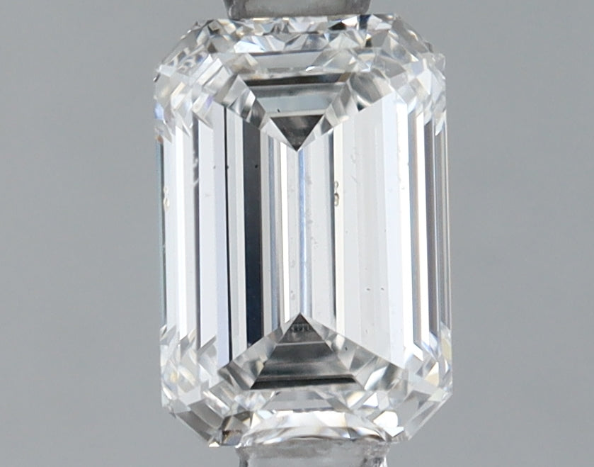 0.71 Carat Emerald Shaped Ideal Cut VS1 IGI Certified Lab Grown Diamond
