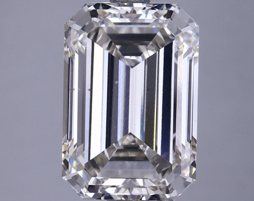 3.79 Carat Emerald Shaped Ideal Cut VS2 IGI Certified Lab Grown Diamond