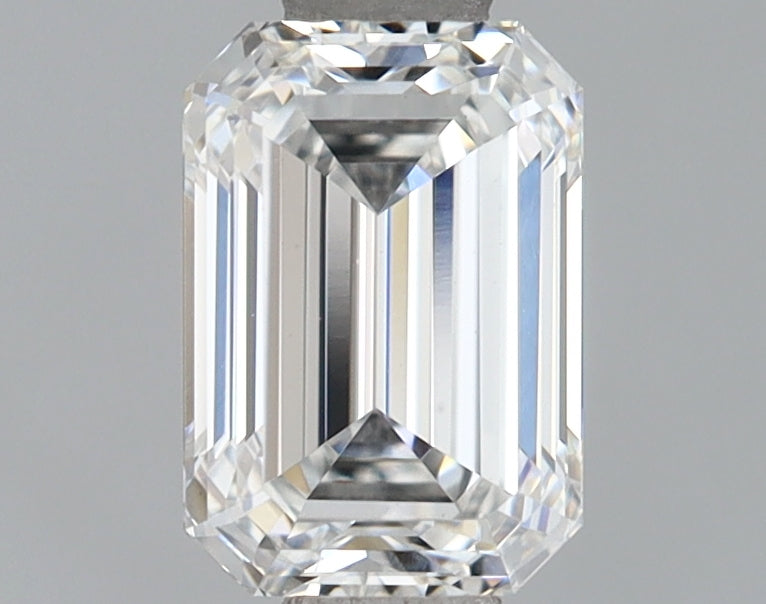 0.92 Carat Emerald Shaped Ideal Cut VS1 IGI Certified Lab Grown Diamond