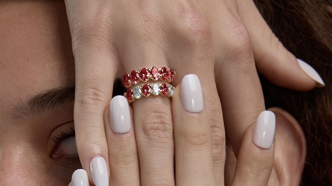How to Style Your Outfits with Gemstone Jewelry