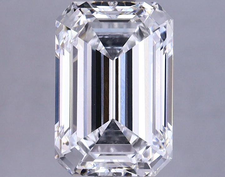 2.81 Carat Emerald Shaped Ideal Cut SI1 GIA Certified Lab Grown Diamond