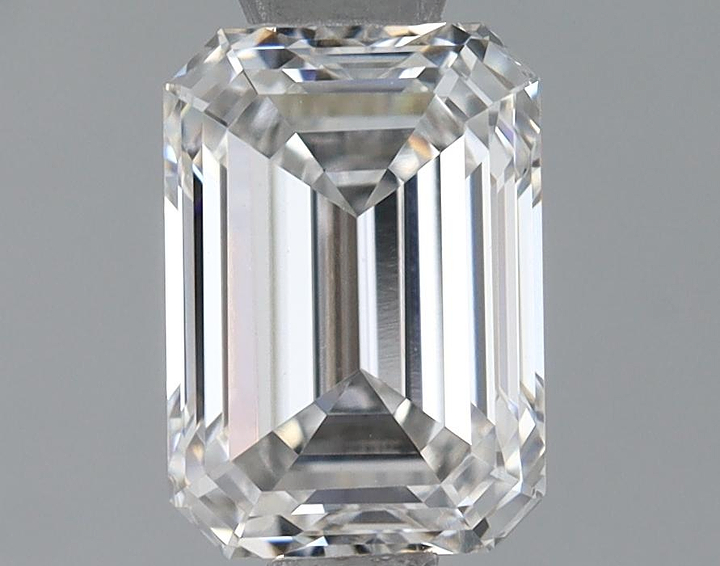 0.93 Carat Emerald Shaped Ideal Cut VS1 IGI Certified Lab Grown Diamond