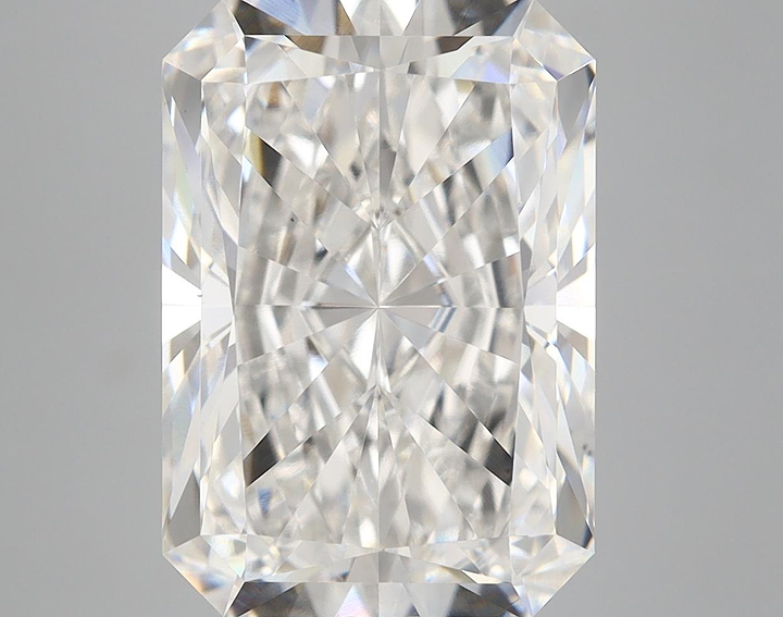 7.62 Carat Radiant Shaped Ideal Cut VS1 IGI Certified Lab Grown Diamond