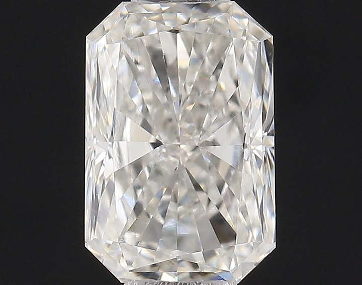 0.71 Carat Radiant Shaped Very Good Cut VS2 IGI Certified Lab Grown Diamond