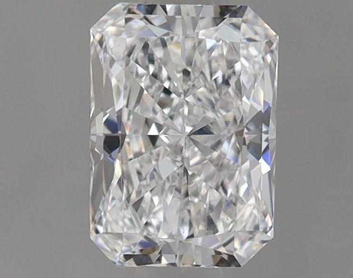 0.75 Carat Radiant Shaped Very Good Cut VS1 IGI Certified Lab Grown Diamond