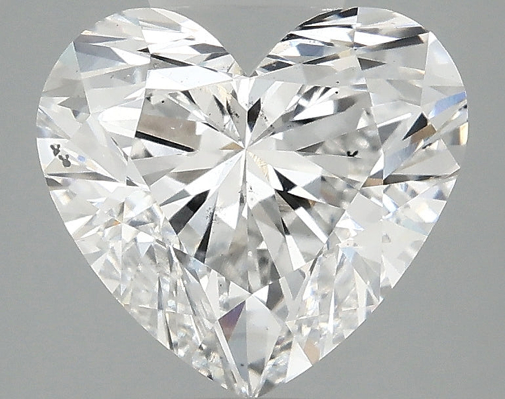 _roll_image@ #carat-weight_3+shape_heart+quality_g-si