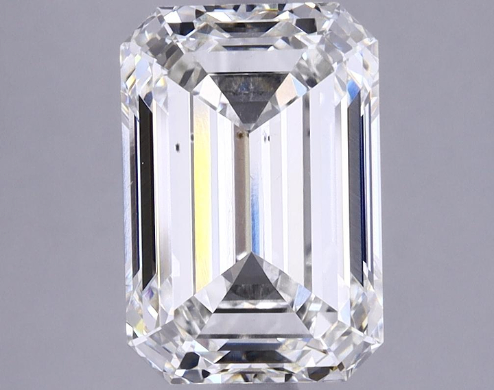 3.77 Carat Emerald Shaped Ideal Cut VS2 IGI Certified Lab Grown Diamond