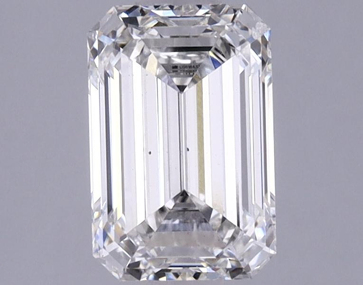 1.5 Carat Emerald Shaped Excellent Cut SI1 IGI Certified Lab Grown Diamond
