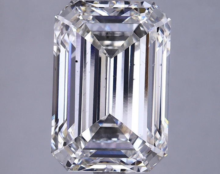 4.93 Carat Emerald Shaped Ideal Cut VS2 IGI Certified Lab Grown Diamond