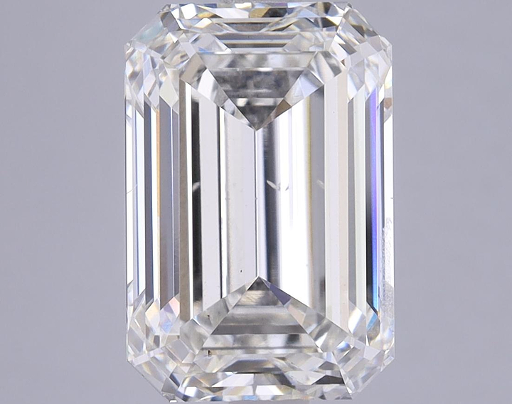 4.68 Carat Emerald Shaped Ideal Cut VS2 IGI Certified Lab Grown Diamond