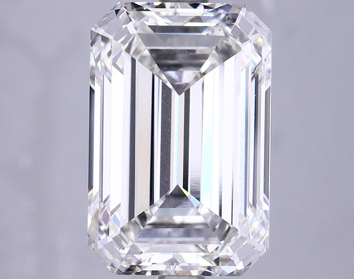 4.65 Carat Emerald Shaped Excellent Cut VVS2 IGI Certified Lab Grown Diamond