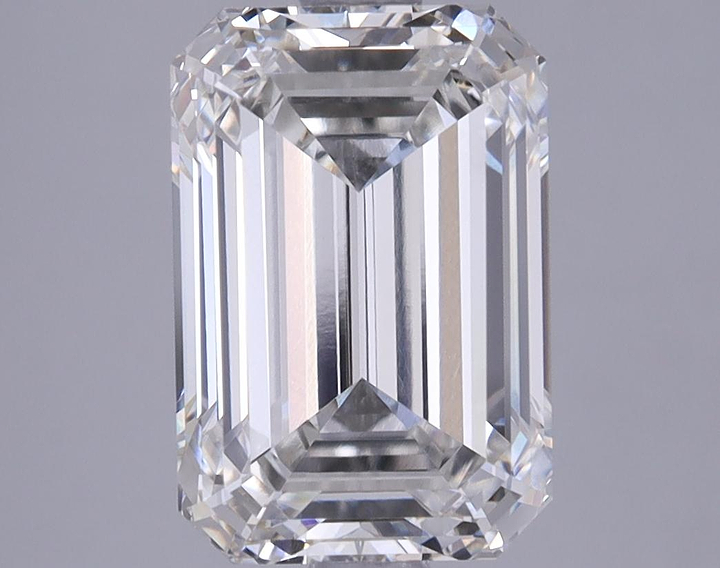 2.7 Carat Emerald Shaped Ideal Cut VS1 IGI Certified Lab Grown Diamond