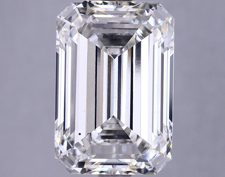 4.81 Carat Emerald Shaped Ideal Cut VS1 IGI Certified Lab Grown Diamond