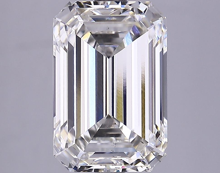 3.89 Carat Emerald Shaped Excellent Cut VS2 IGI Certified Lab Grown Diamond