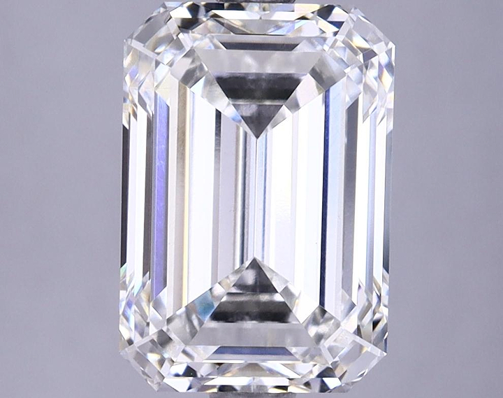 3.69 Carat Emerald Shaped Ideal Cut VS2 IGI Certified Lab Grown Diamond