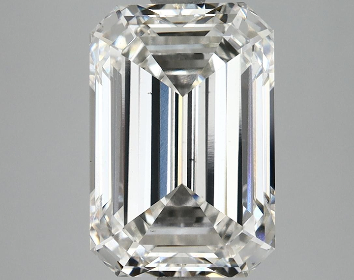 4.62 Carat Emerald Shaped Excellent Cut VS1 IGI Certified Lab Grown Diamond